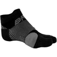Load image into Gallery viewer, OS1st-OS1st BR4 Bunion Relief Socks-Black-Pacers Running