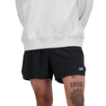 Load image into Gallery viewer, Men's New Balance RC Seamless Short 5 Inch
