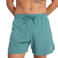 Load image into Gallery viewer, Men's New Balance RC Seamless Short 5 Inch
