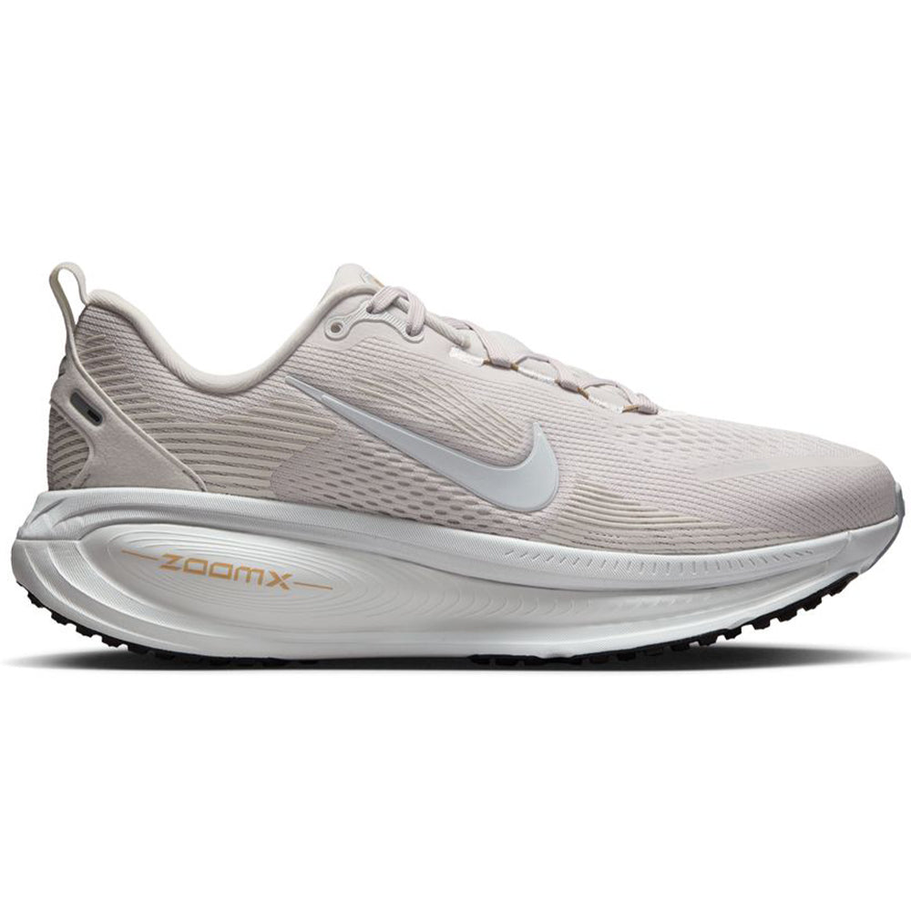 Women's Nike Vomero 18