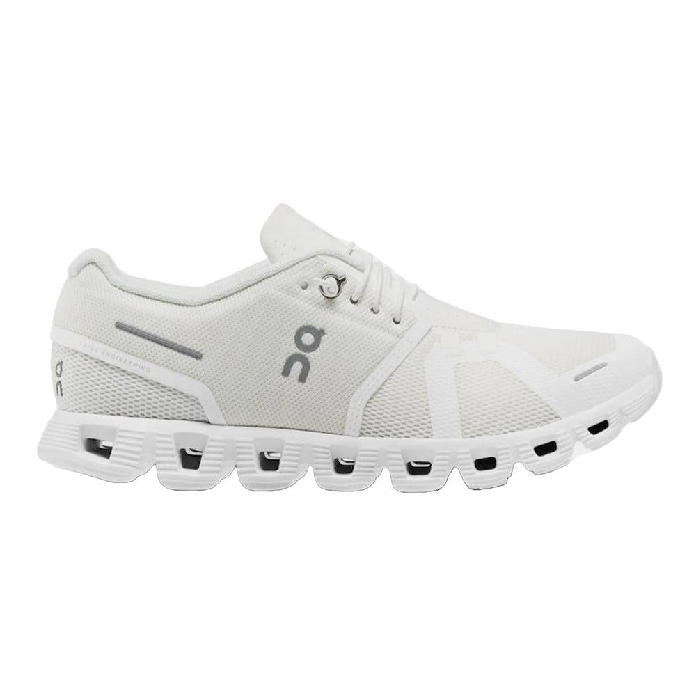 Women's On Cloud 5 Undyed, Undyed-White/White, 9.5 B Medium