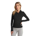 Load image into Gallery viewer, Women's Vuori Halo Essential Half Zip
